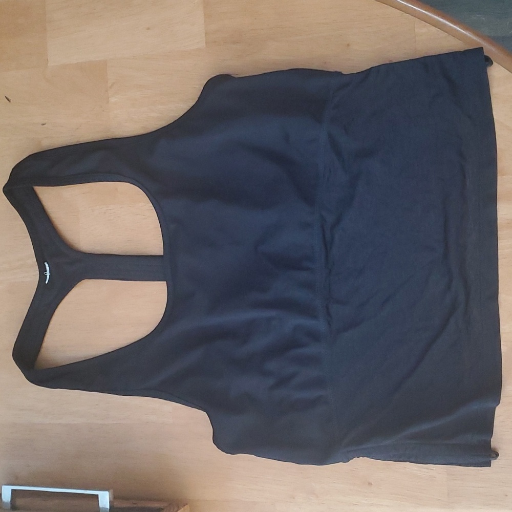 Fabletics sport top